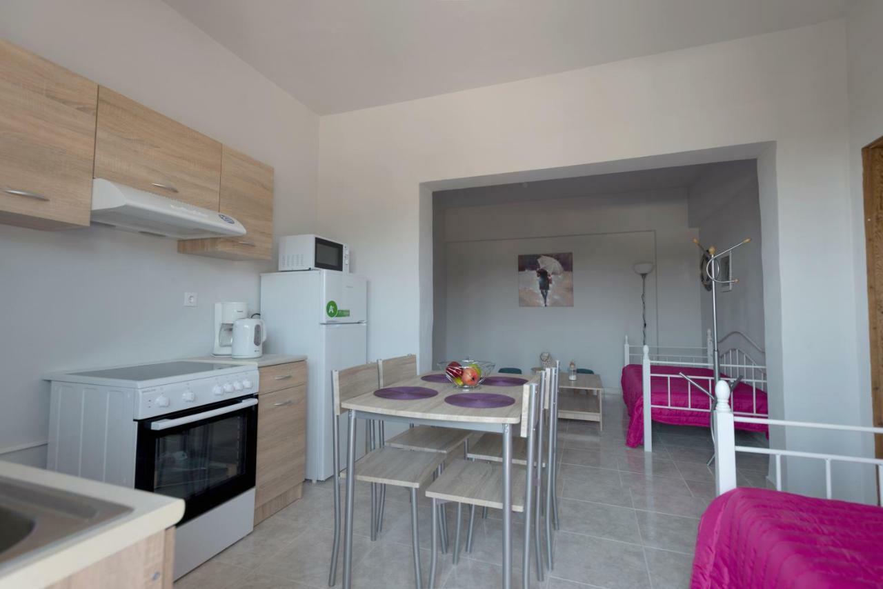 Paulsia Apartments Psinthos Exterior foto