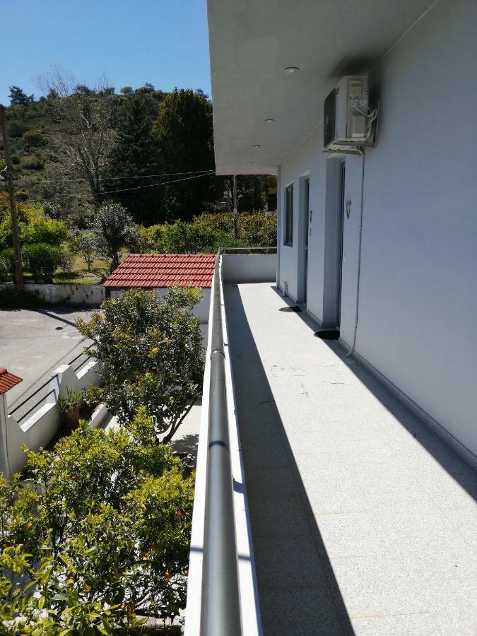 Paulsia Apartments Psinthos Exterior foto